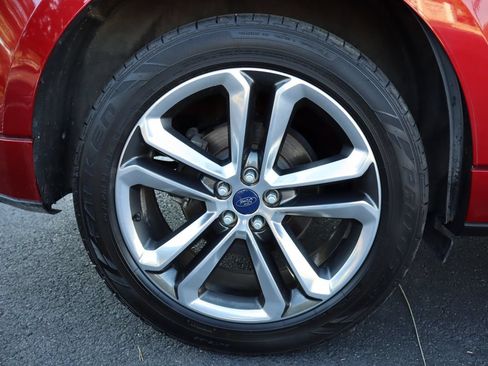 Used 2018 Ford Edge Sport w/ Equipment Group 401A AWD/4WD image 43