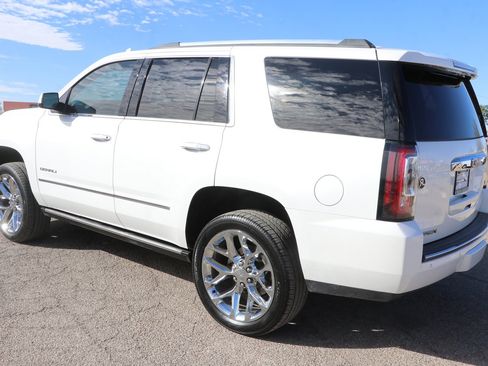 Used 2019 GMC Yukon Denali w/ Denali Ultimate Package AWD/4WD image 5
