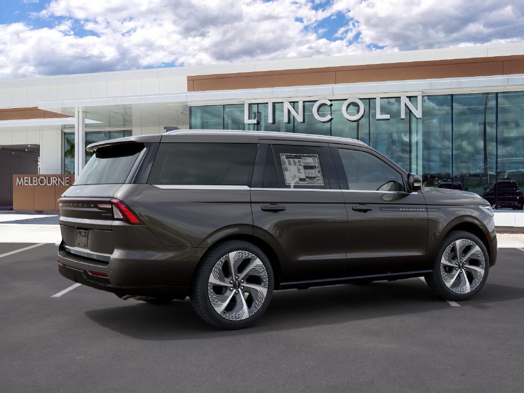 New 2027 Lincoln Navigator Black Label AWD/4WD image 6