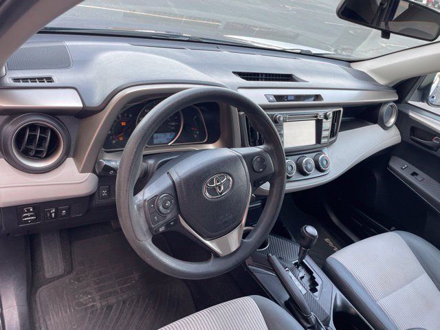 Used 2014 Toyota RAV4 LE AWD/4WD image 24