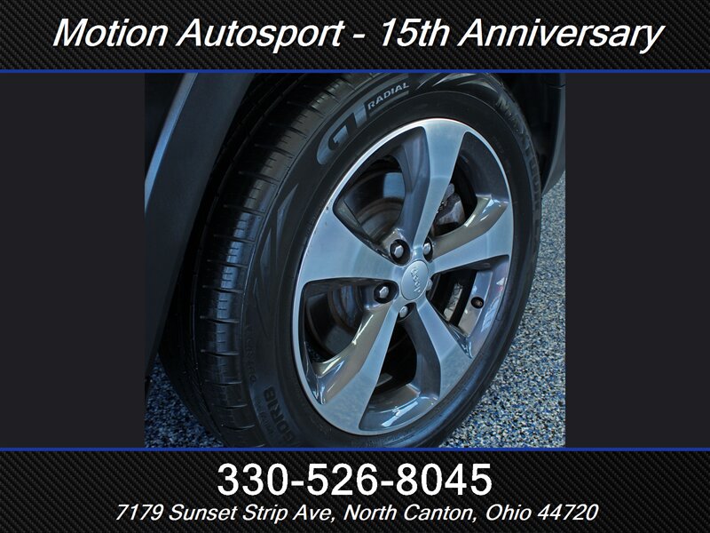 Used 2019 Jeep Cherokee Limited AWD/4WD image 39