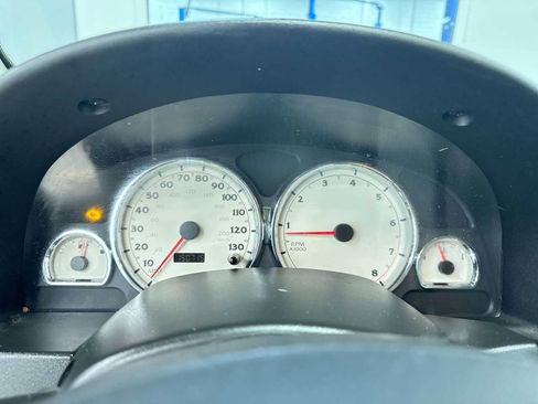 Used 2006 Saturn Vue 2WD V6 image 21