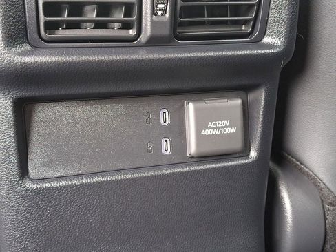 Used 2025 Toyota 4Runner Limited AWD/4WD image 14