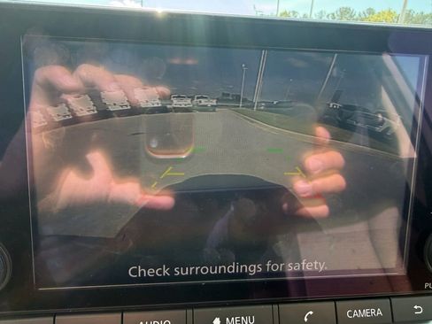 Used 2023 Nissan Rogue SV image 20