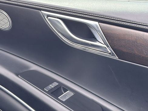 Certified 2024 Genesis GV80 2.5T AWD/4WD image 34
