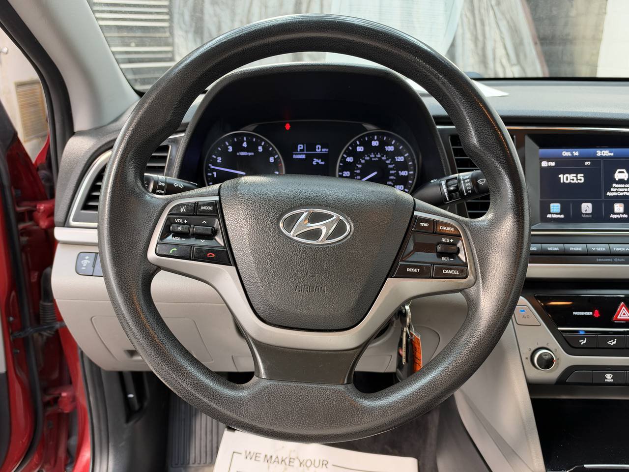 Used 2017 Hyundai Elantra SE FWD image 17