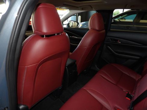 Certified 2023 MAZDA CX-30 AWD 2.5 S w/ Preferred Package image 22