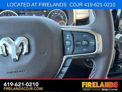 New 2026 RAM 1500 Laramie AWD/4WD image 17