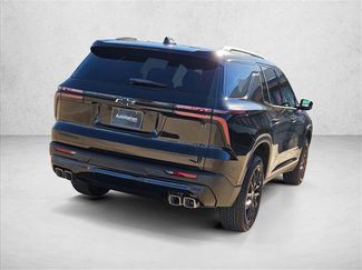 New 2026 Chevrolet Traverse LT w/ Midnight/Sport Edition video 2