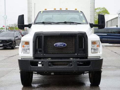 Certified 2023 Ford F650 2WD Regular Cab Super Duty image 3