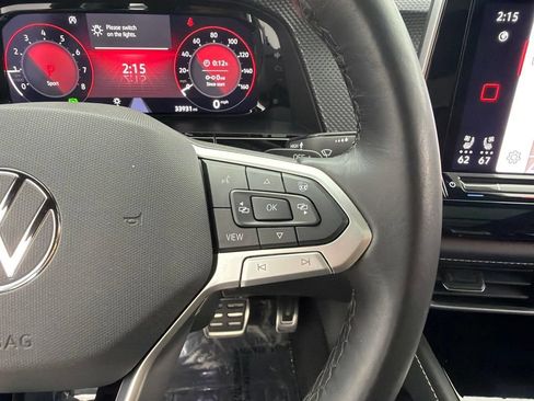 Used 2024 Volkswagen Atlas Cross Sport SEL R-Line AWD/4WD image 14