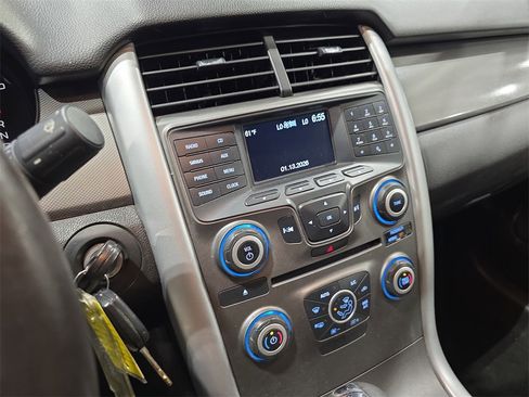 Used 2014 Ford Edge SEL image 21