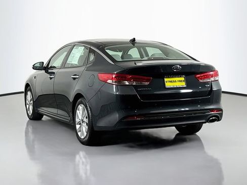 Used 2016 Kia Optima EX w/ Premium Package FWD image 5