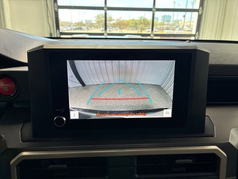 Used 2025 Toyota Tacoma TRD Sport image 20