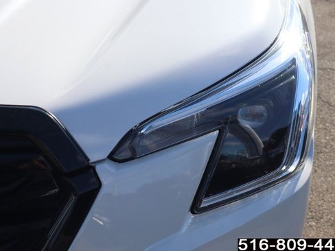 Used 2023 Subaru Forester Premium image 12