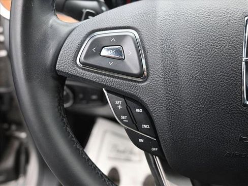 Used 2017 Lincoln MKC Reserve image 16