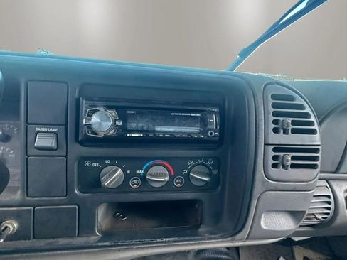 Used 1998 Chevrolet Silverado 3500 2WD Crew Cab image 16