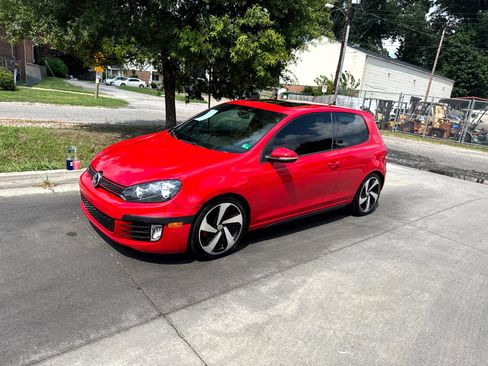 Used 2013 Volkswagen GTI 2-Door image 2