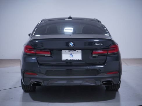 Used 2023 BMW 540i w/ M Sport Package image 5