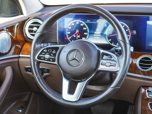 Used 2020 Mercedes-Benz E 350 4MATIC Sedan w/ Parking Assistance Package image 17