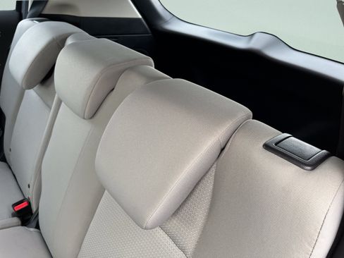 Used 2022 Honda HR-V LX image 21