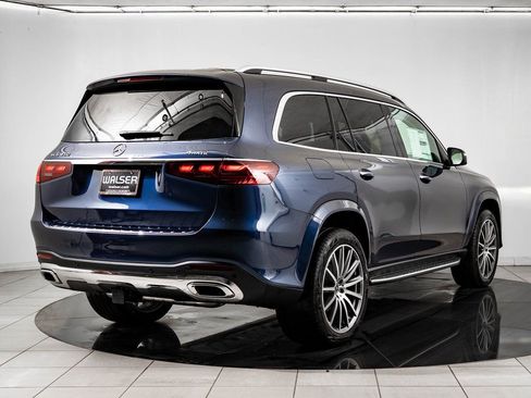 New 2026 Mercedes-Benz GLS 450 4MATIC image 7