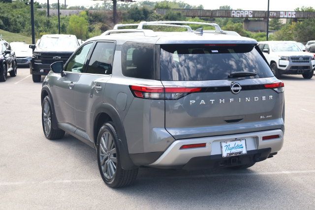 Used 2025 Nissan Pathfinder SL w/ SL Premium Package AWD/4WD image 7
