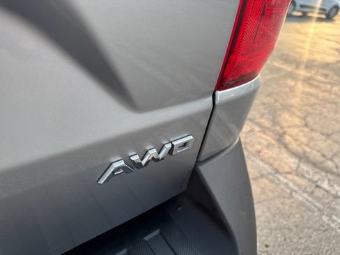 Used 2024 Ford Maverick Lariat AWD/4WD image 43