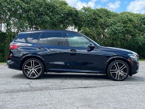 Certified 2022 BMW X5 xDrive40i w/ M Sport Package AWD/4WD image 8