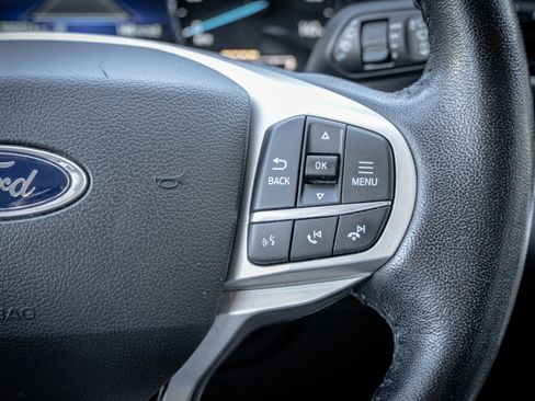 Used 2021 Ford Explorer XLT w/ Equipment Group 202A image 37