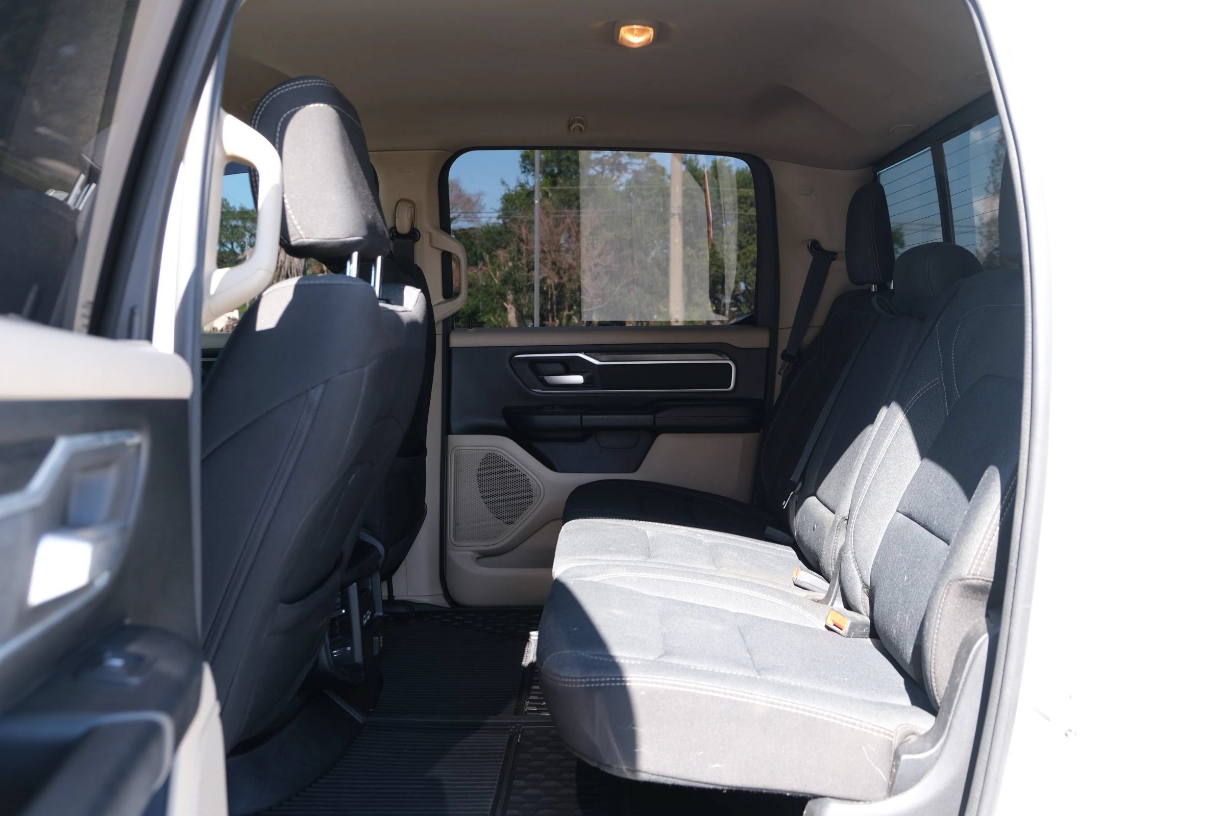 Used 2020 RAM 1500 Big Horn AWD/4WD image 24