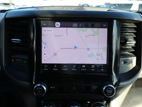 Used 2022 RAM 5500 Tradesman image 23