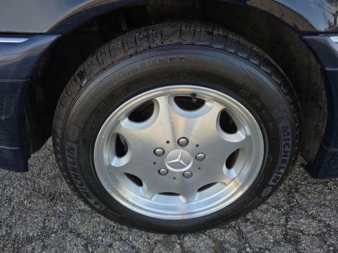 Used 1998 Mercedes-Benz C 230 image 17