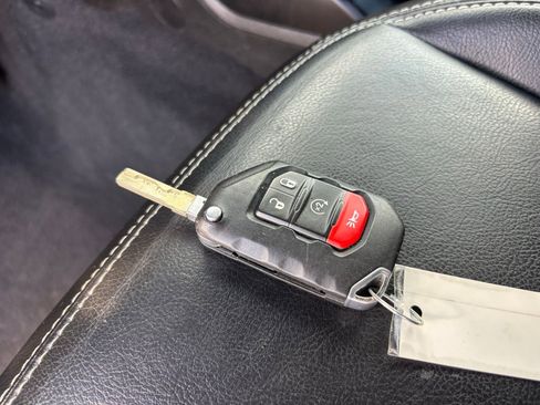 Used 2021 Jeep Wrangler Unlimited Sahara w/ Cold Weather Group image 27