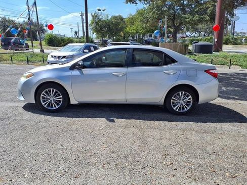 Used 2014 Toyota Corolla LE FWD image 4