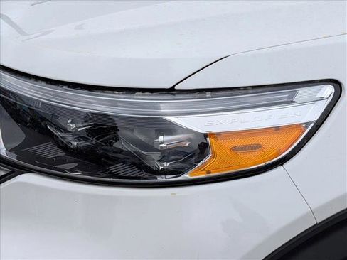Used 2020 Ford Explorer Limited AWD/4WD image 7