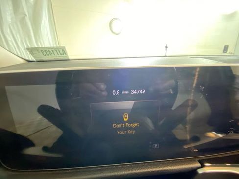 Used 2020 Mercedes-Benz GLB 250 4MATIC image 39