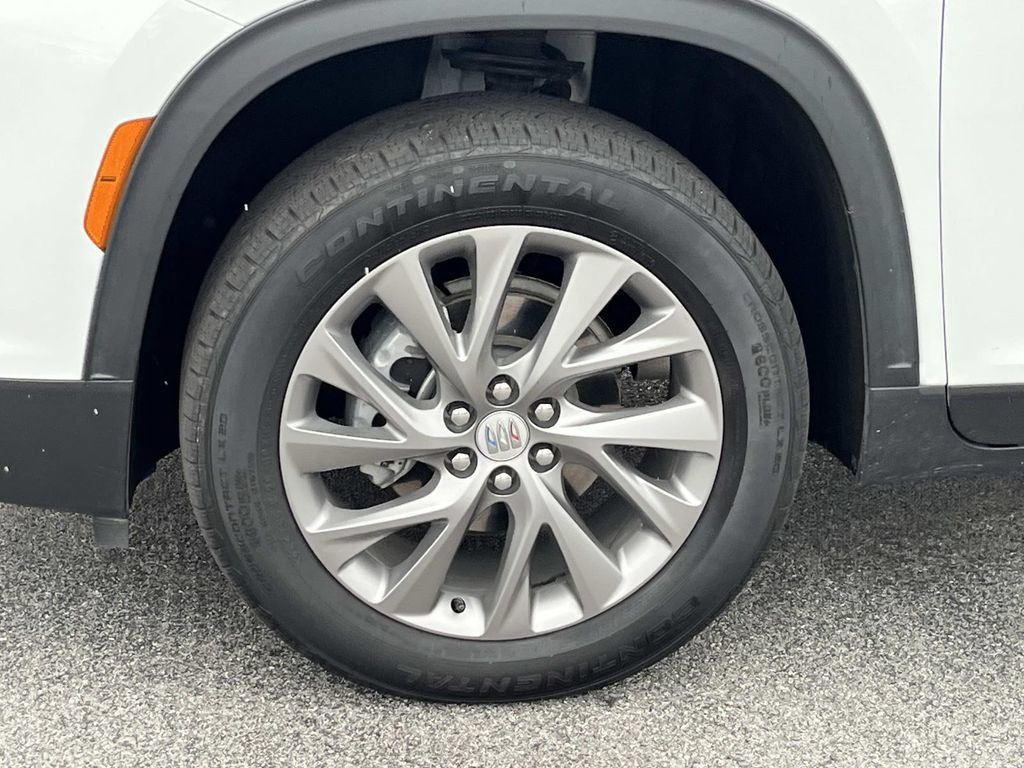 Used 2026 Buick Enclave Preferred AWD/4WD image 12