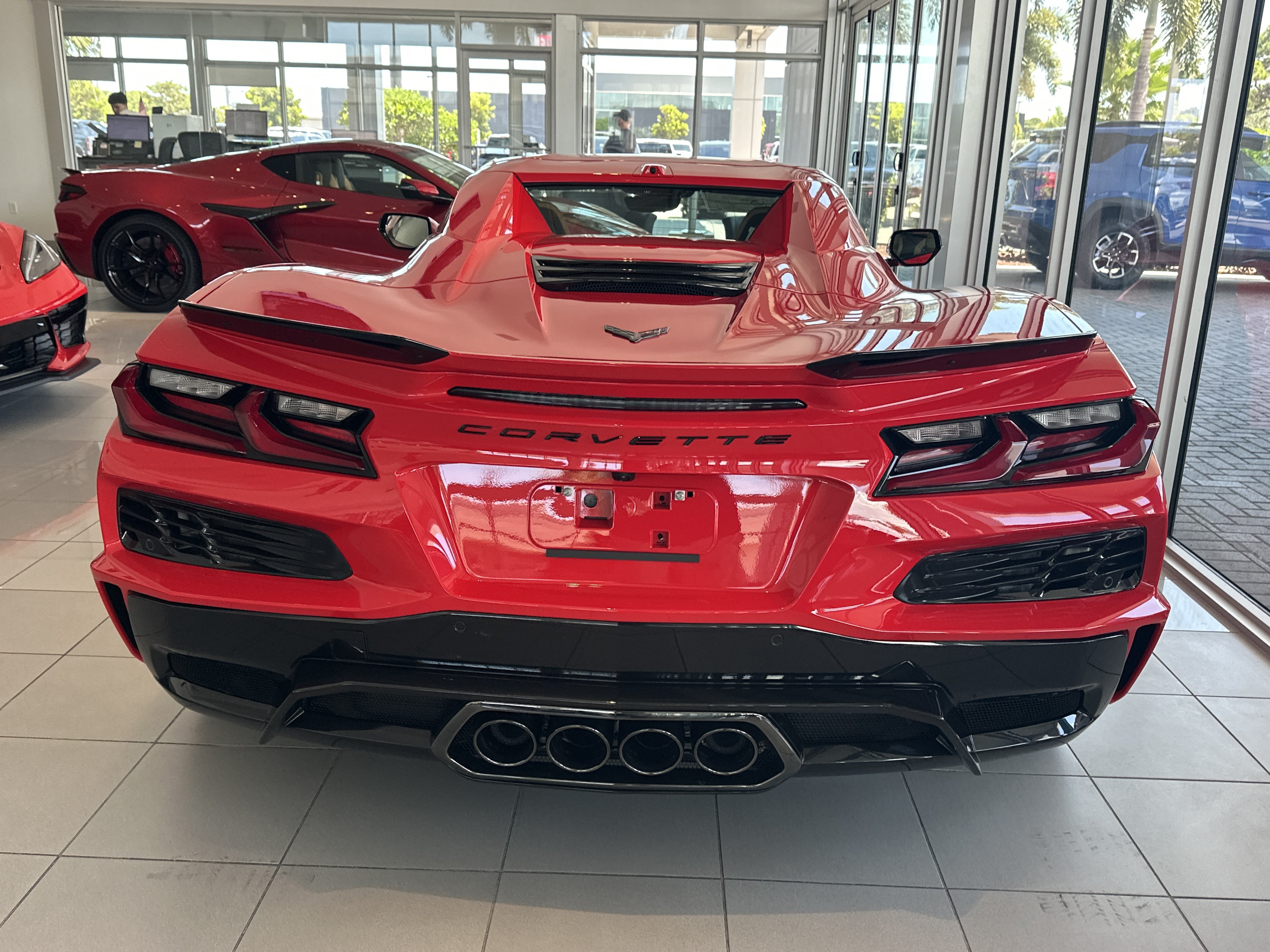 New 2027 Chevrolet Corvette Z06 w/ Stealth Interior Trim Package RWD image 6