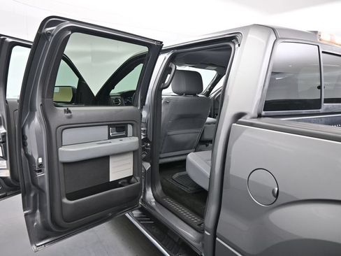 Used 2013 Ford F150 XLT w/ Luxury Equipment Group RWD image 15