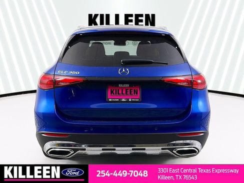Used 2023 Mercedes-Benz GLC 300 image 7