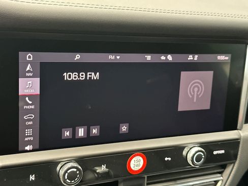 New 2026 Porsche Macan AWD/4WD image 21