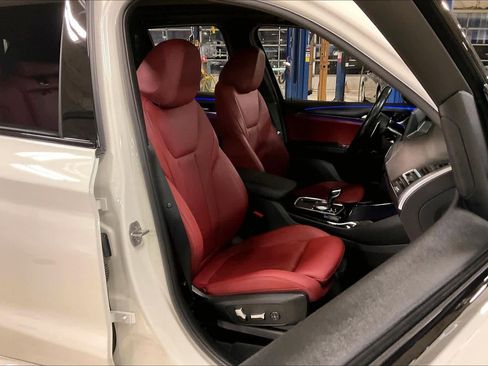 Certified 2024 BMW X3 sDrive30i w/ M Sport Package image 8