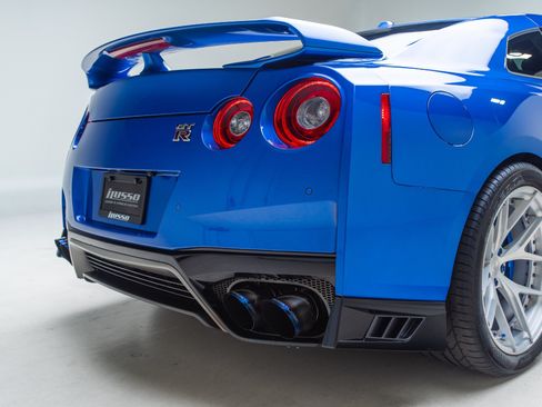 Used 2021 Nissan GT-R Premium AWD/4WD image 63