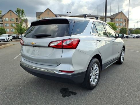 Certified 2018 Chevrolet Equinox LT FWD image 30