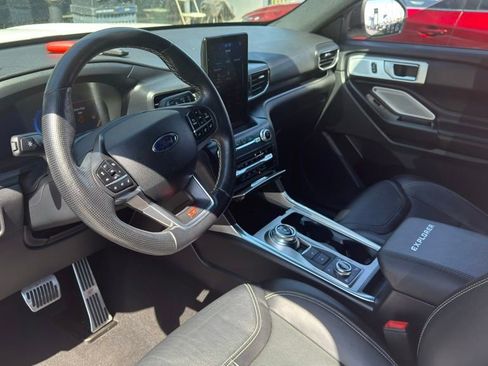 Used 2020 Ford Explorer ST w/ ST Street Pack AWD/4WD image 9