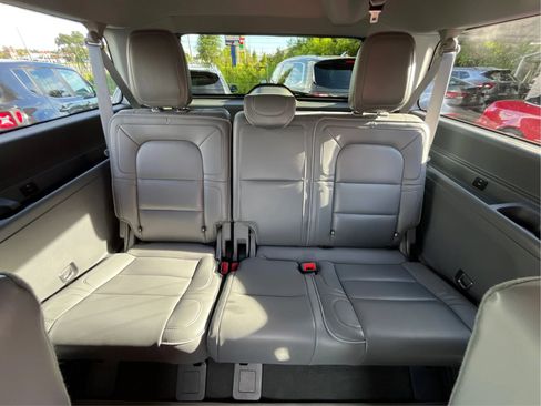Used 2019 Lincoln Navigator L Reserve AWD/4WD image 33