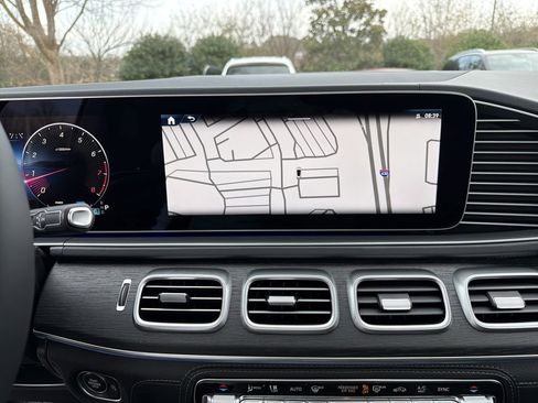 New 2026 Mercedes-Benz GLE 580 4MATIC image 29