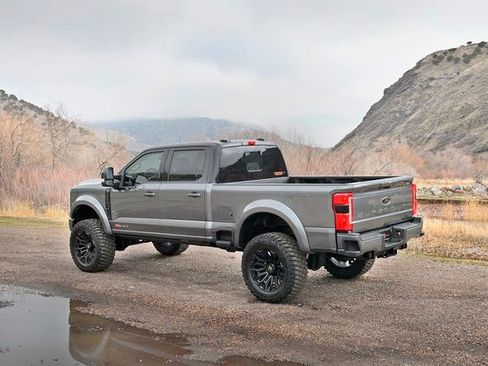 New 2026 Ford F250 Lariat w/ Black Appearance Package AWD/4WD image 5