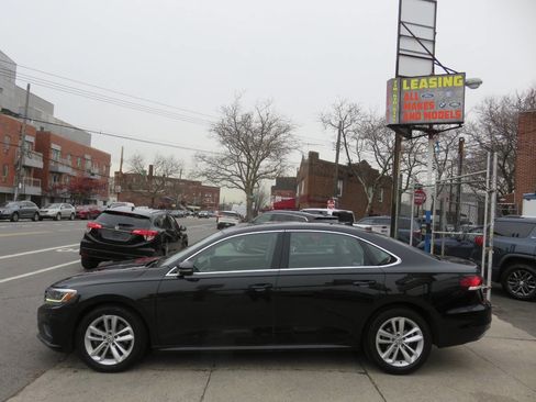 Used 2020 Volkswagen Passat 2.0T SE image 7